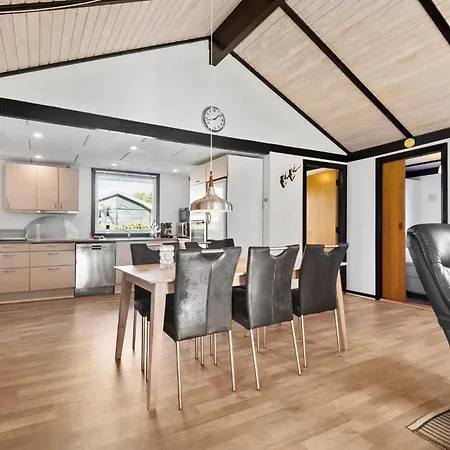 2 Bedroom Pet Friendly In * Hemmet